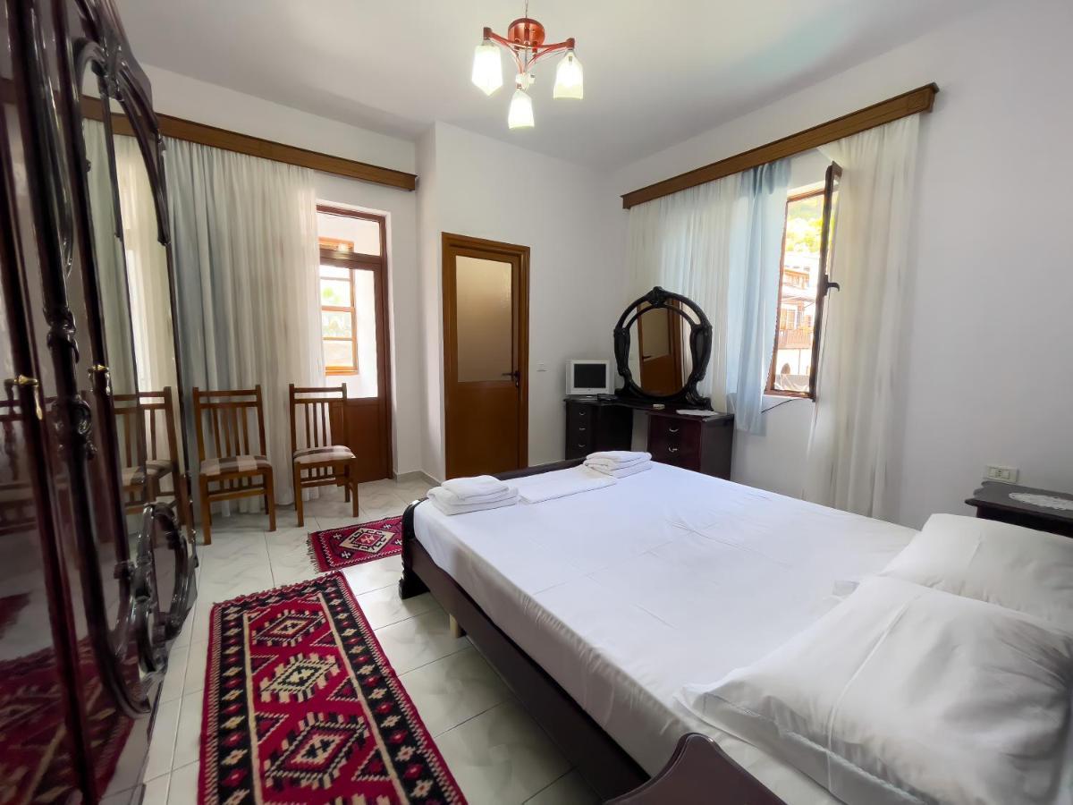 White Villa 베라트 외부 사진