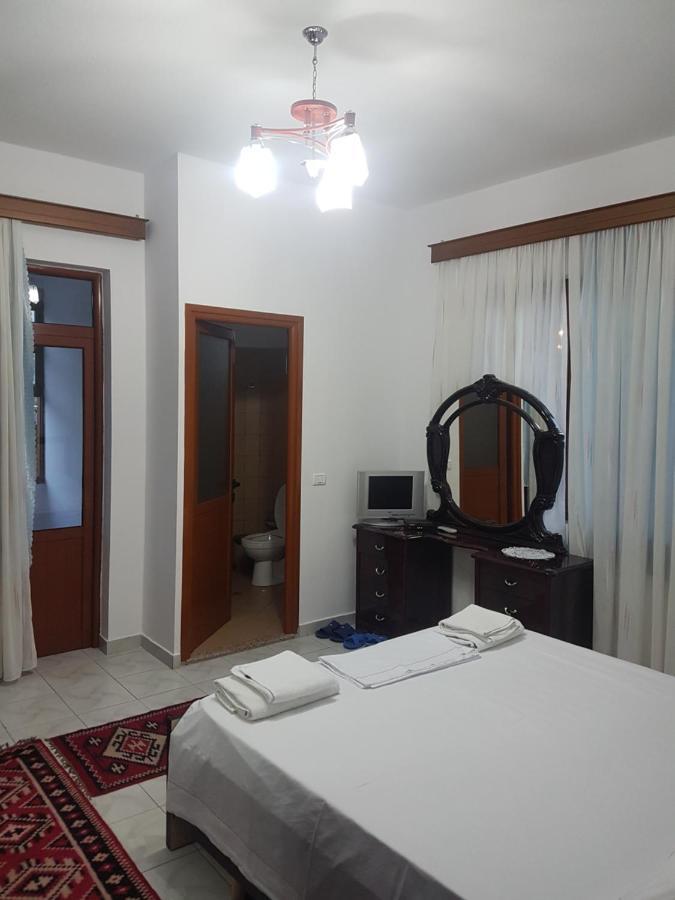 White Villa 베라트 외부 사진