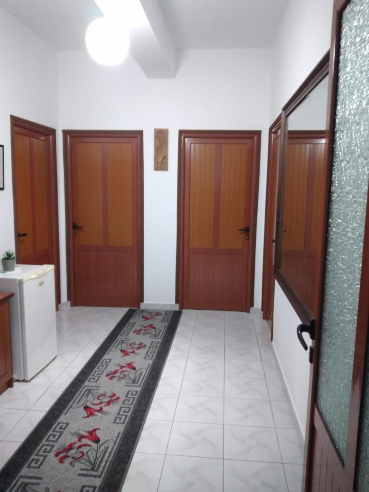 White Villa 베라트 외부 사진